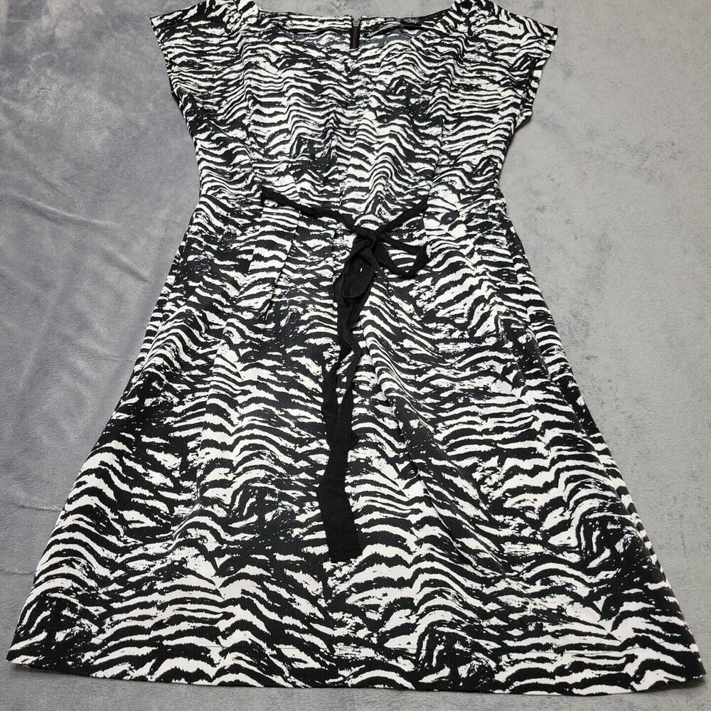 Be Bop Dress Womens Small Black Zebra Geometric Tie Sleeveless Lined Zip Back